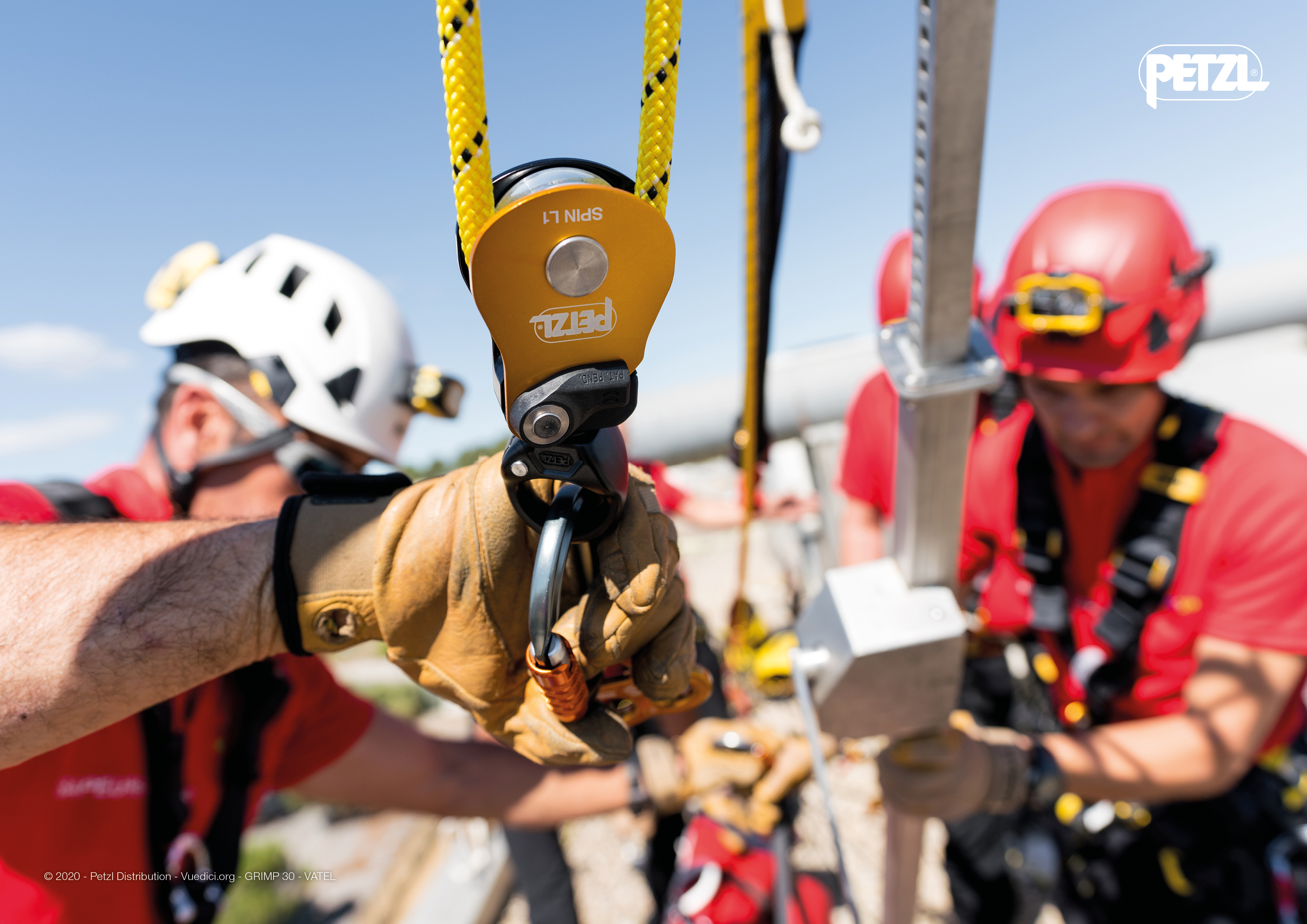 Technical rescue training GRIMP 30 France Petzl expertise-Petzl Rescue Solutions Use only with Petzl logo and  2020 Petzl Distribution - Vuedici.org - VATEL 15_1018_20_HD_AL